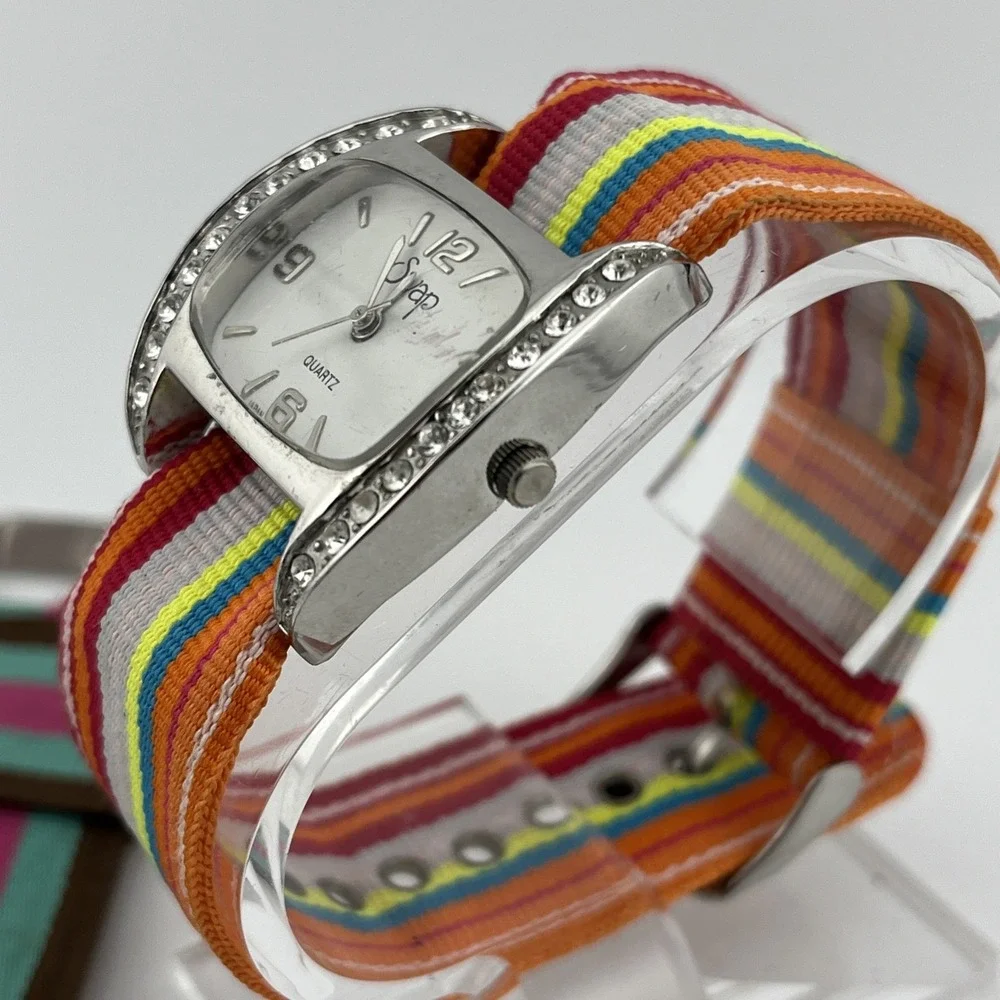 Swap Watch Women 32mm Silver Case 2 Interchangeable Canvas Bands-‎ New Battery